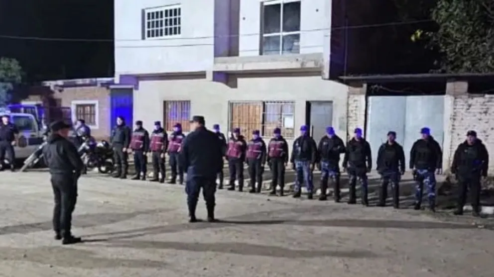 El gobernador Gustavo S&aacute;enz operativo de prevenci&oacute;n del delito