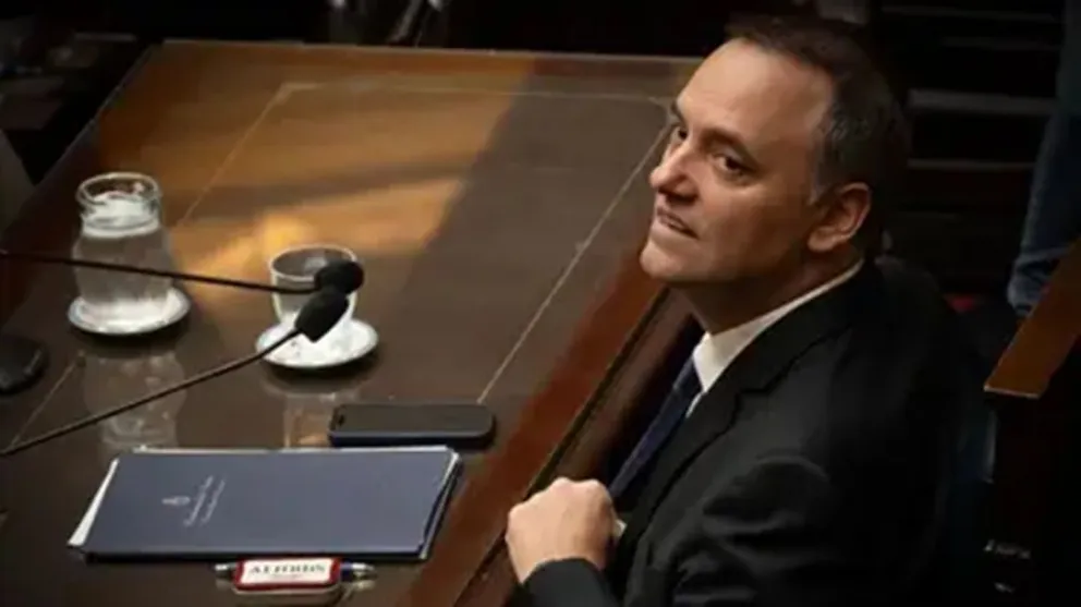Manuel Adorni present&oacute; su declaraci&oacute;n jurada 