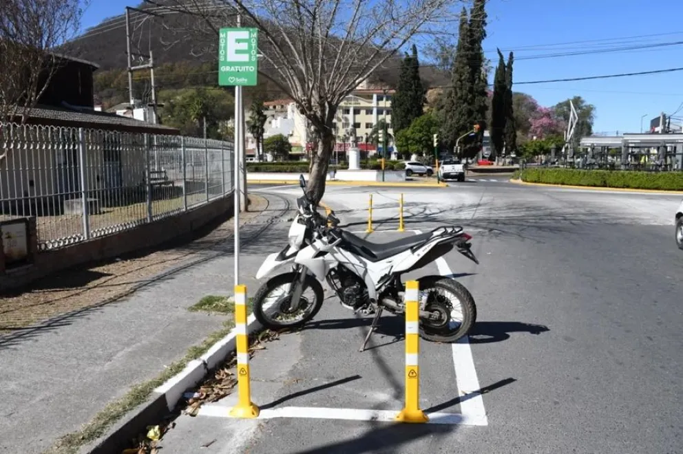 La Municipalidad de Salta acondiciona estacionamientos para las motocicletas