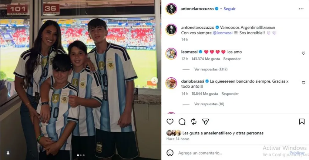 La celebraci&oacute;n de Antonela Roccuzzo a Lionel Messi tras el partido con Argelia
