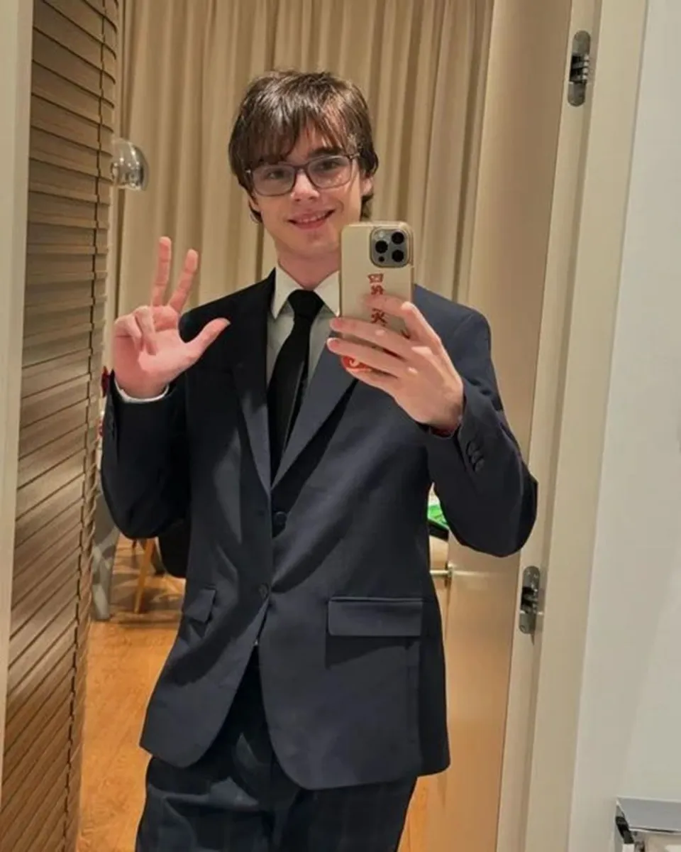Hijo de Ricky Mart&iacute;n expuso en redes su molestia